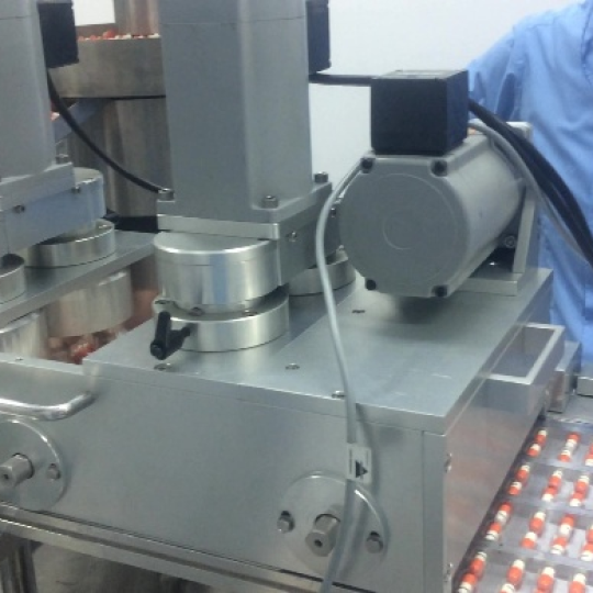 MÁY ÉP VỈ HM-250